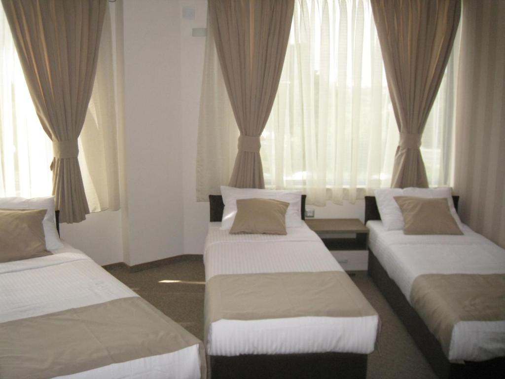 Domus Aparthotel Skopje Exterior photo