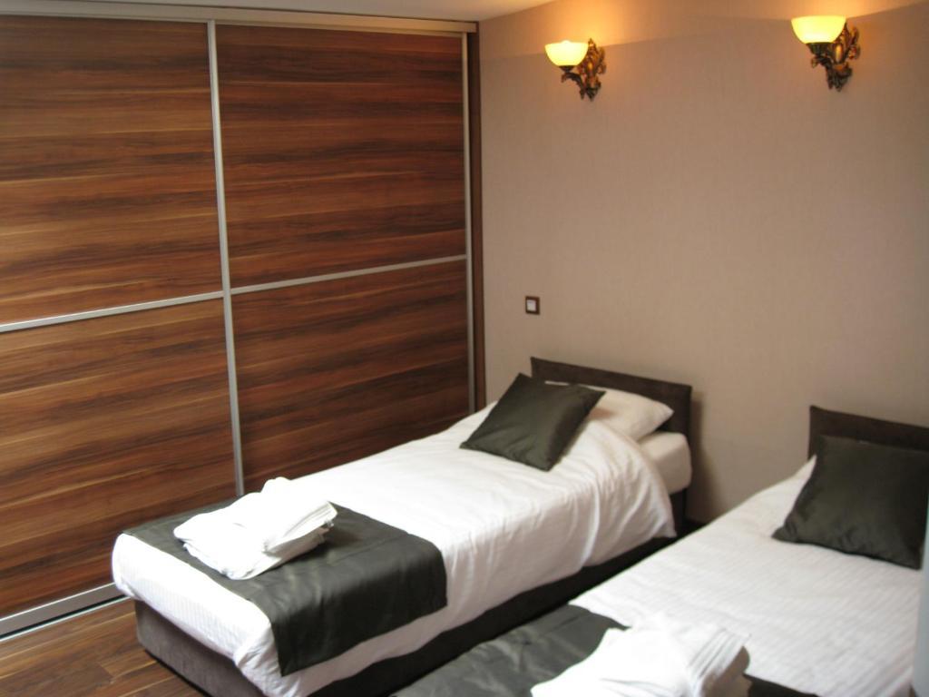 Domus Aparthotel Skopje Exterior photo